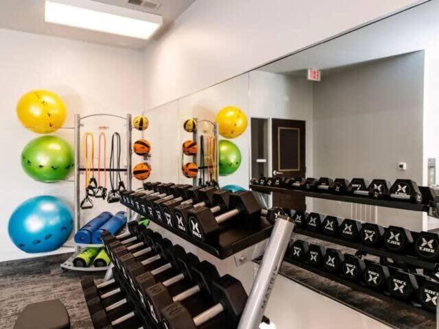 Cozysuites Spacious 2br Next To Whole Foods Appartement Indianapolis
